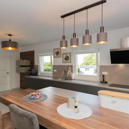 Villa Anteo-split By Guide *