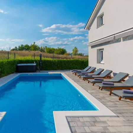 Villa Anteo-split By Guide *